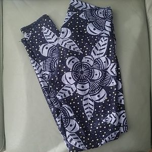 Aerie Chill Play Move Leggings Size M